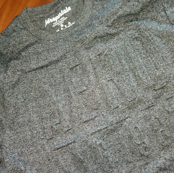 Aeropostale NYC T-shirt - Picture 3 of 5